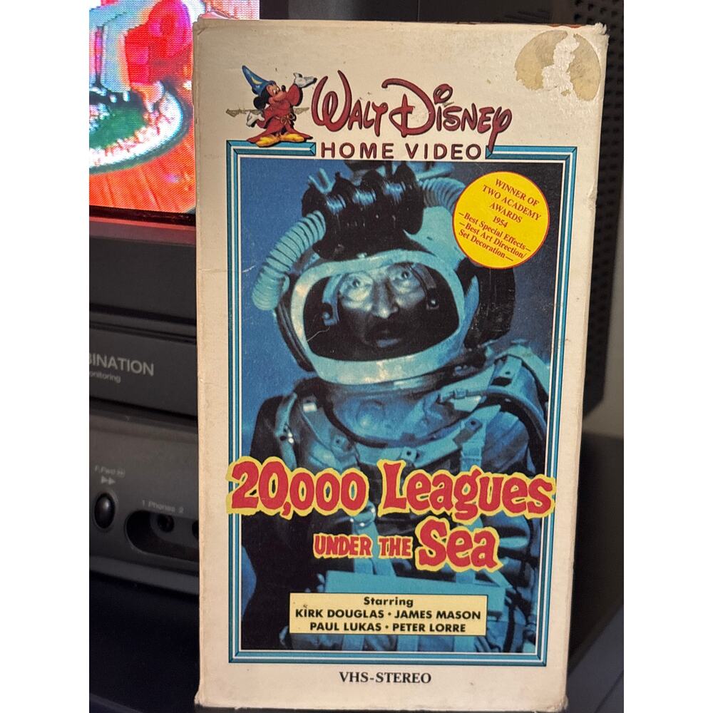 20,000 leagues under the sea Walt Disney home video red tab